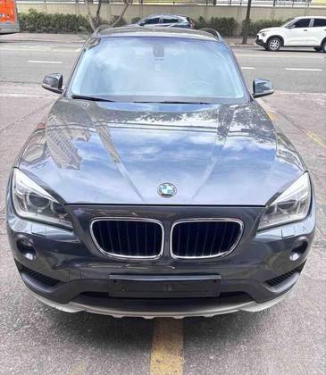 BMW X1 2.0 16V TURBO ACTIVEFLEX SDRIVE20I 4P AUTOMÁTICO BMW X1 2.0 16V TURBO ACTIVEFLEX SDRIVE20I 4P AUTOMÁTICO